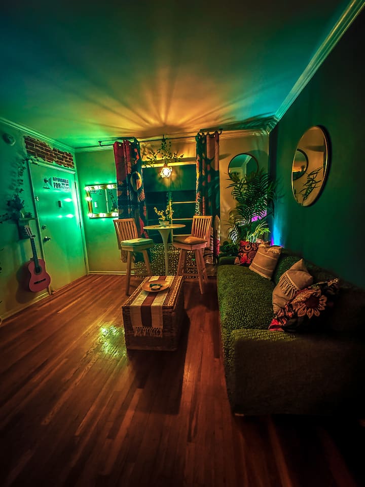 The Palms | Quiet Jr 1br | Prime Weho Near Lacma - Los Angeles, CA