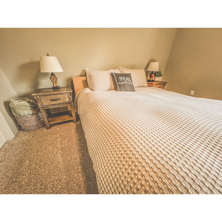 საძინებელი 2