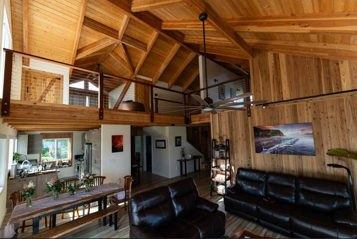 River House, musical waterfalls