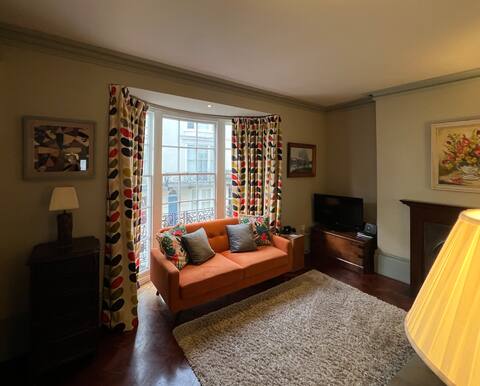 Seaside garden flat in Kemp Town