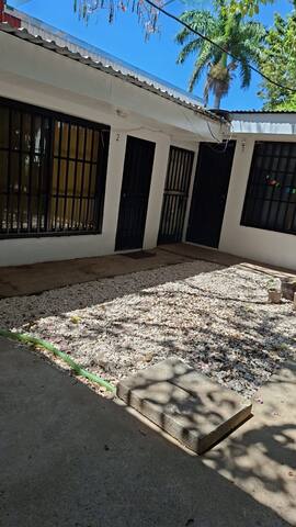 Beachside 3 Bedroom 2 Bath
