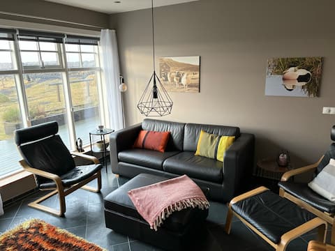 Seaside Apartment, Fifteen Minutes From Capital