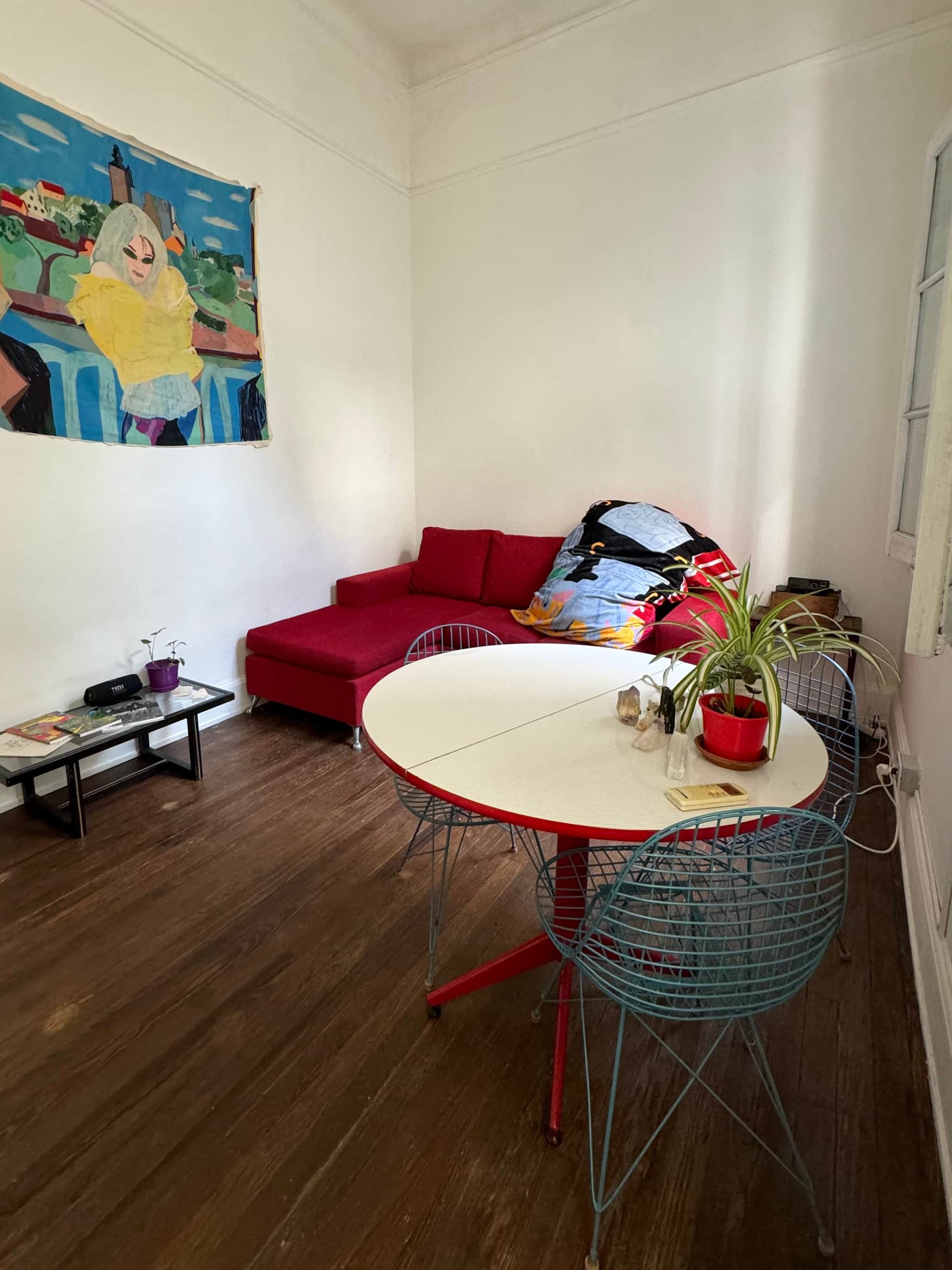 Three-bedroom apartment in San Nicolás near Teatro district
