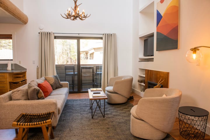 Meadowbrook Condo 9 - Couples Oasis Hideout - Ketchum, ID