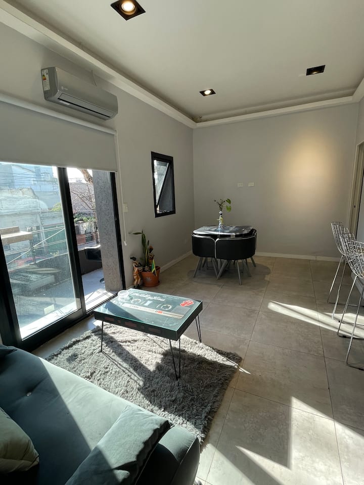 PH reciclado de 1 dormitorio en Villa General Mitre