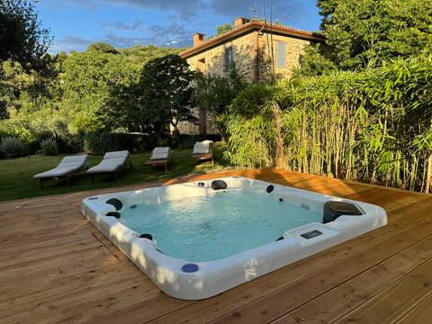 A Casa là (l'Aiola) - Villa with Jacuzzi