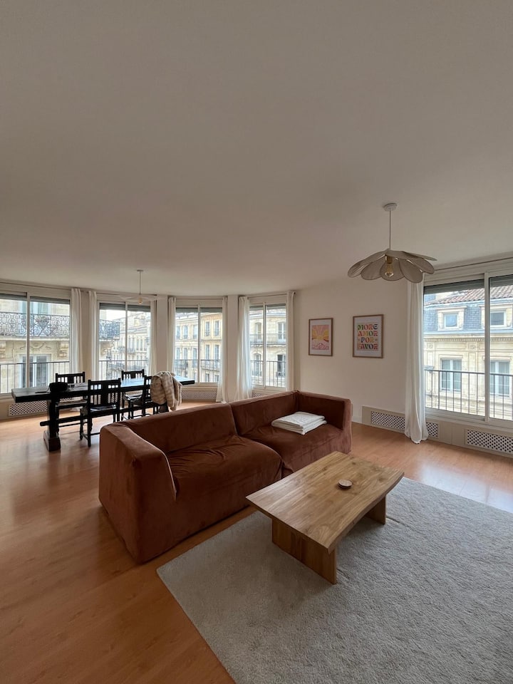 Grand Appartement Avec Vue - Rue Ste Catherine - Bordeaux