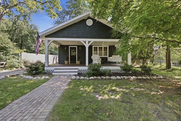 Pro Designer Cottage, 4/10 Mile To Circle Beach - Union Pier, MI