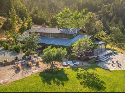 Sunrises & Stargazing -Group Mountain Retreat