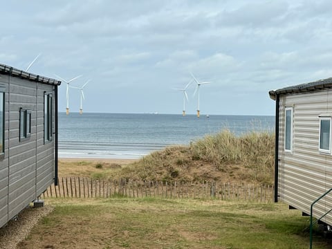 10 Metres From Beach Front Free Wifi No Guest Fees