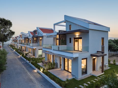 Argilos Two - Bedroom Duplex with Garden