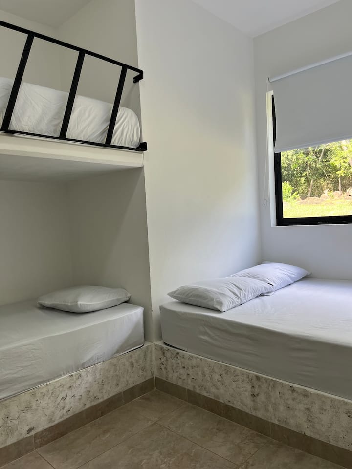 Dhomë gjumi 2