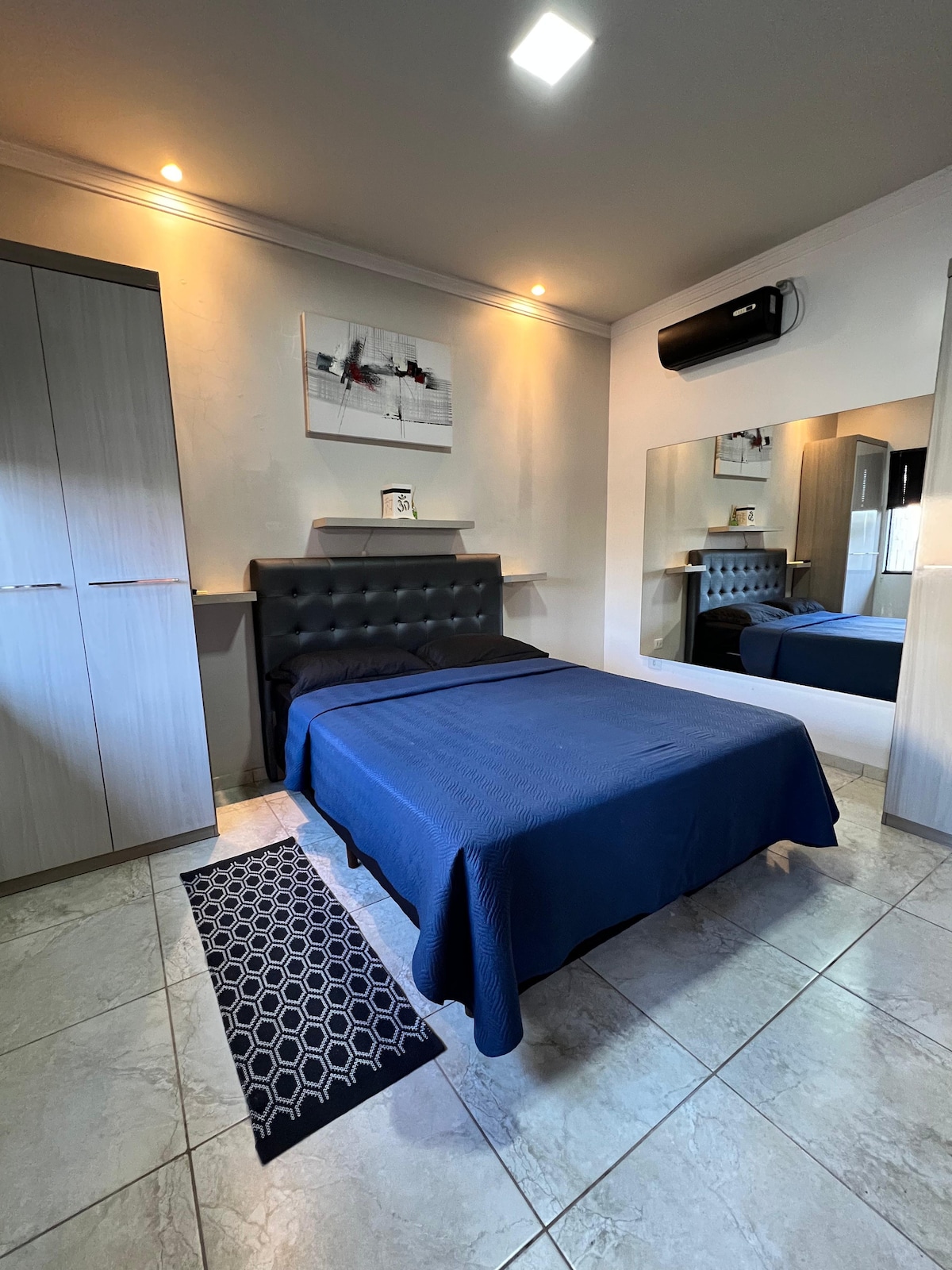 غرفة النوم 1