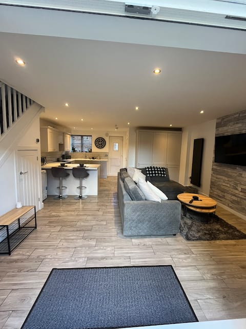 Popular Airbnb listing: Peaceful home in the countryside in North Warwickshire