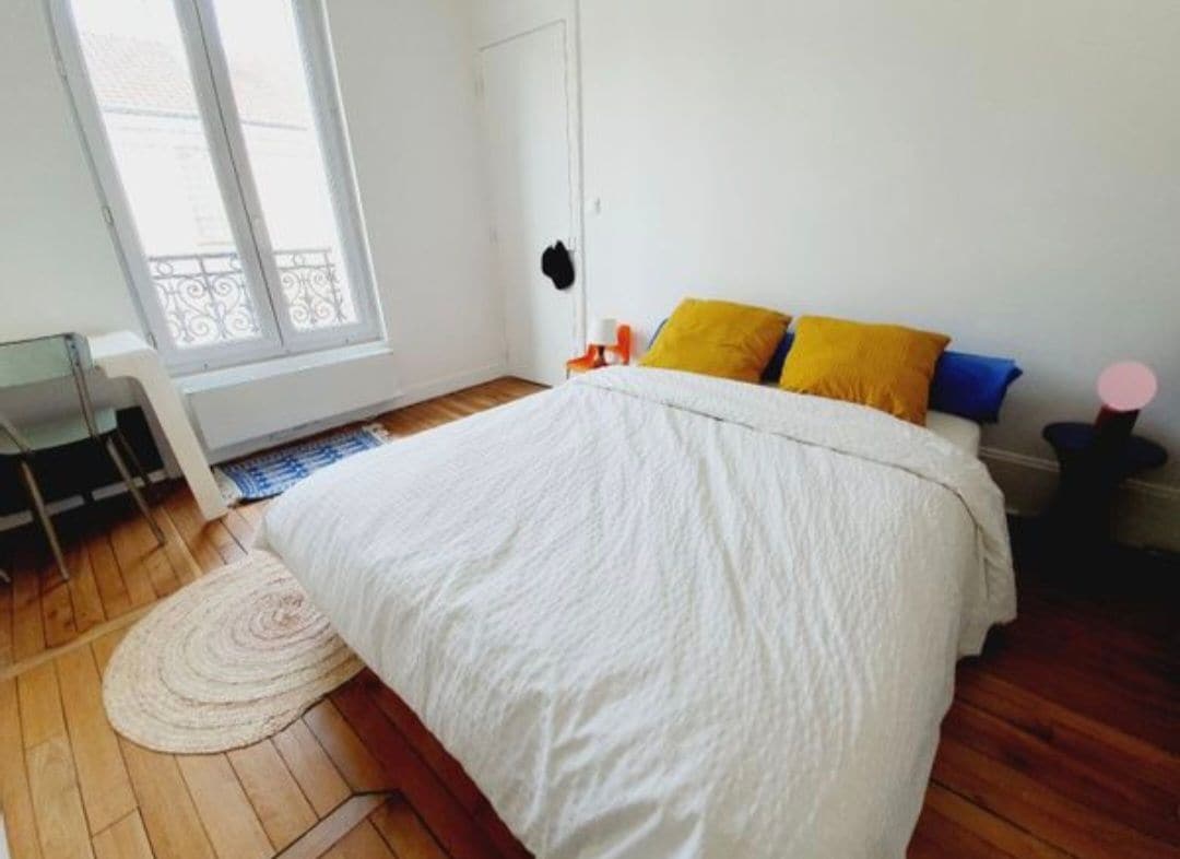Successful Airbnb property: Small bright apartment in Pantin