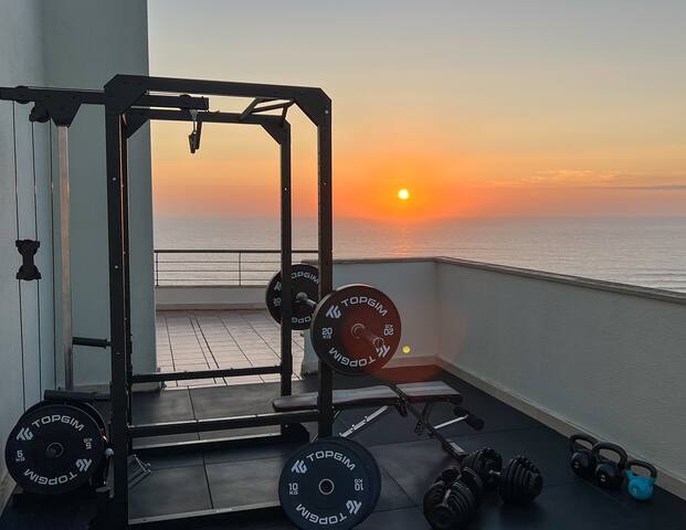 Maybe the best view/Jacuzzi/Gym/Game room gallery image 5