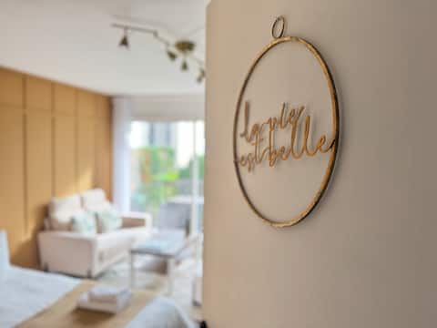 Successful Airbnb property: La Petite Oasis*10' Juno Beach, Downtown & Beach in Courseulles Sur Mer