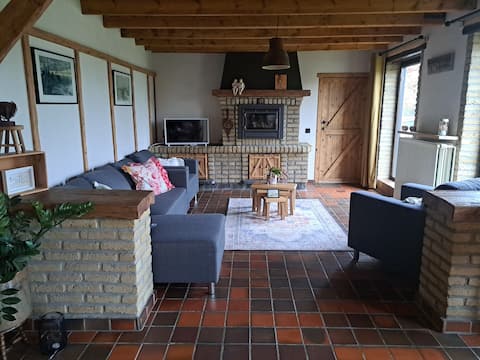 House with sauna, 15' from the coast