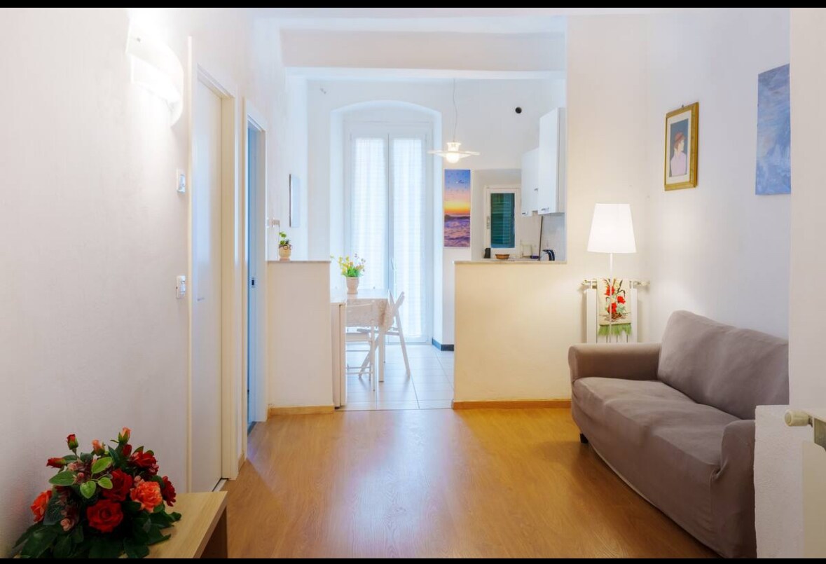 Top Airbnb: Spacious apartment overlooking the sea a Riomaggiore