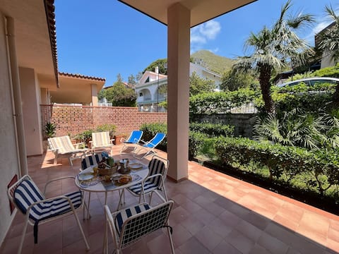 2-storey house, sea view