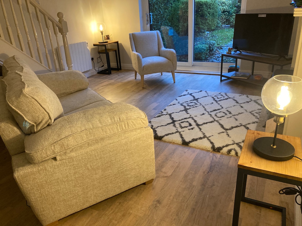 Top performing Airbnb: Tig's Nest in Leeds