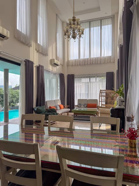 Monolog and Nagoya Valley (4BR Private Pool Villa)