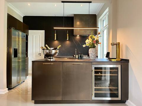 Luxury villa in exceptional city centre location