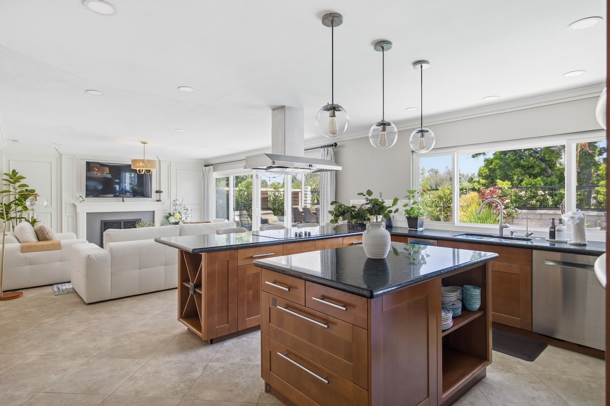 Full kitchen (2)