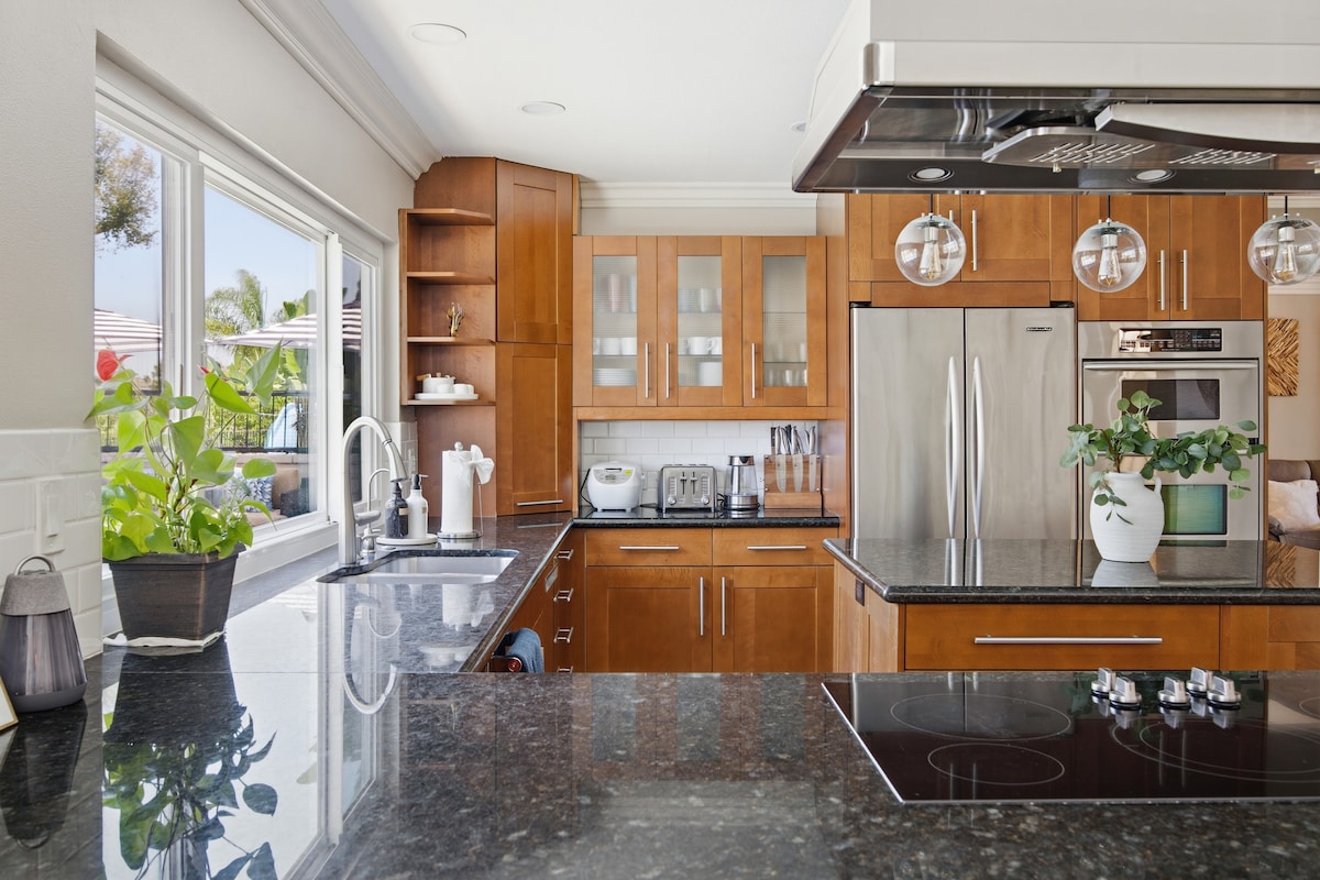 Full kitchen (3)
