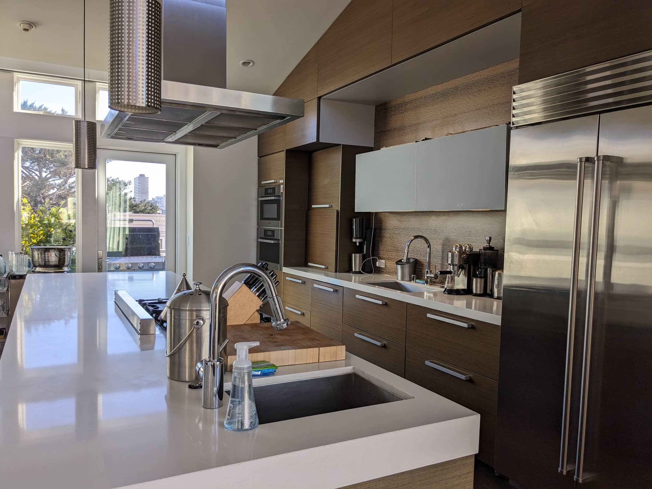 Condo in San Francisco · ★5.0 · 4 bedrooms · 4 beds · 3.5 baths - Image 10