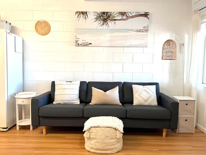 Family & Couples Beach Stay With Small Ocean View - Brooms Head