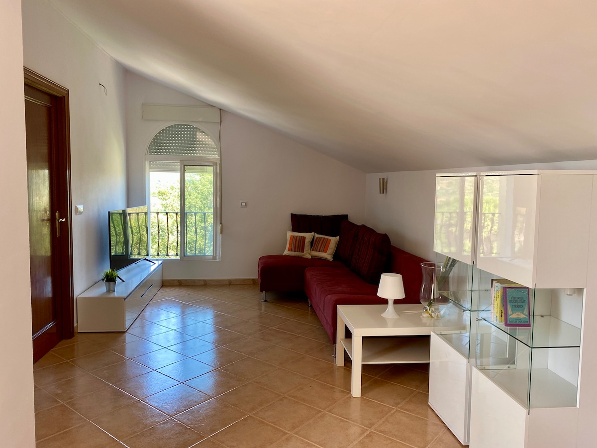 غرفة المعيشة 2