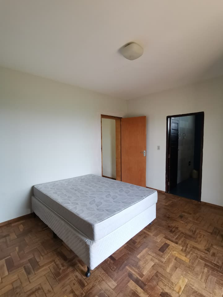Spavaće sobe 8 i 9 imaju zajedničku kupaonicu 