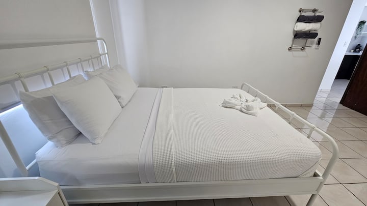 Habitación en un apartamento en el segundo piso