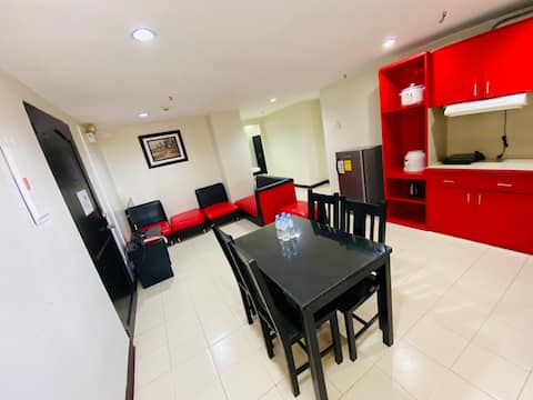 3 Bedroom Condo near Ayala Mall 02