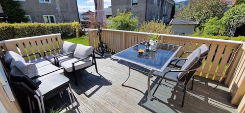 Central house in calm neighborhood