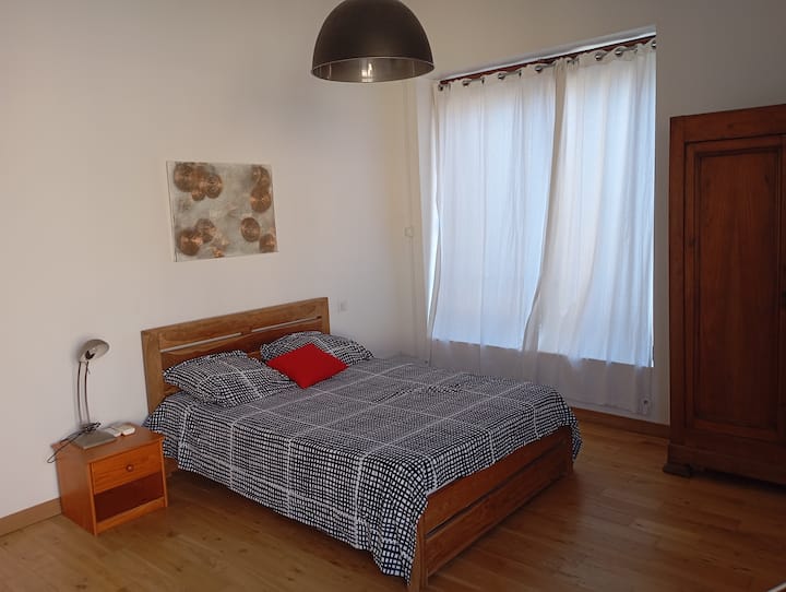 Dhomë gjumi 1