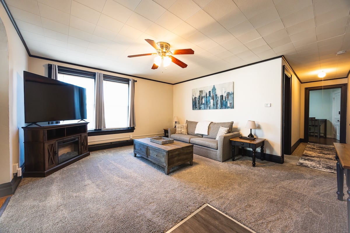 Larkinville 2 Bed Apartment, Unit 4, furnished apartment in Buffalo, NY