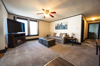 Larkinville 2 Bed Apartment, Unit 4, photo 4 of 34