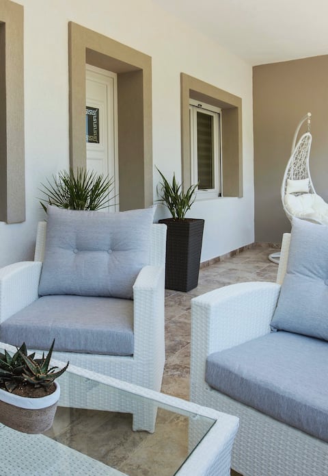 Top Airbnb: Blanc Maisonette II in Δήμος Θάσου