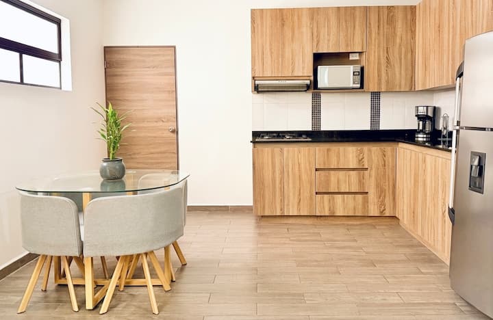 Modern & Chic Laureles | Ac + Fiber Wi-fi | Quiet - Medellin, Antioquia, Colombia