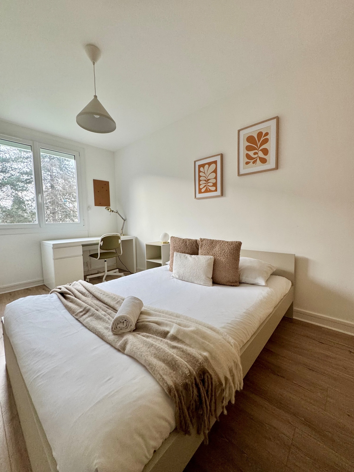 Annonce Airbnb populaire: The Winston Churchill, Rennes West à Villejean Beauregard