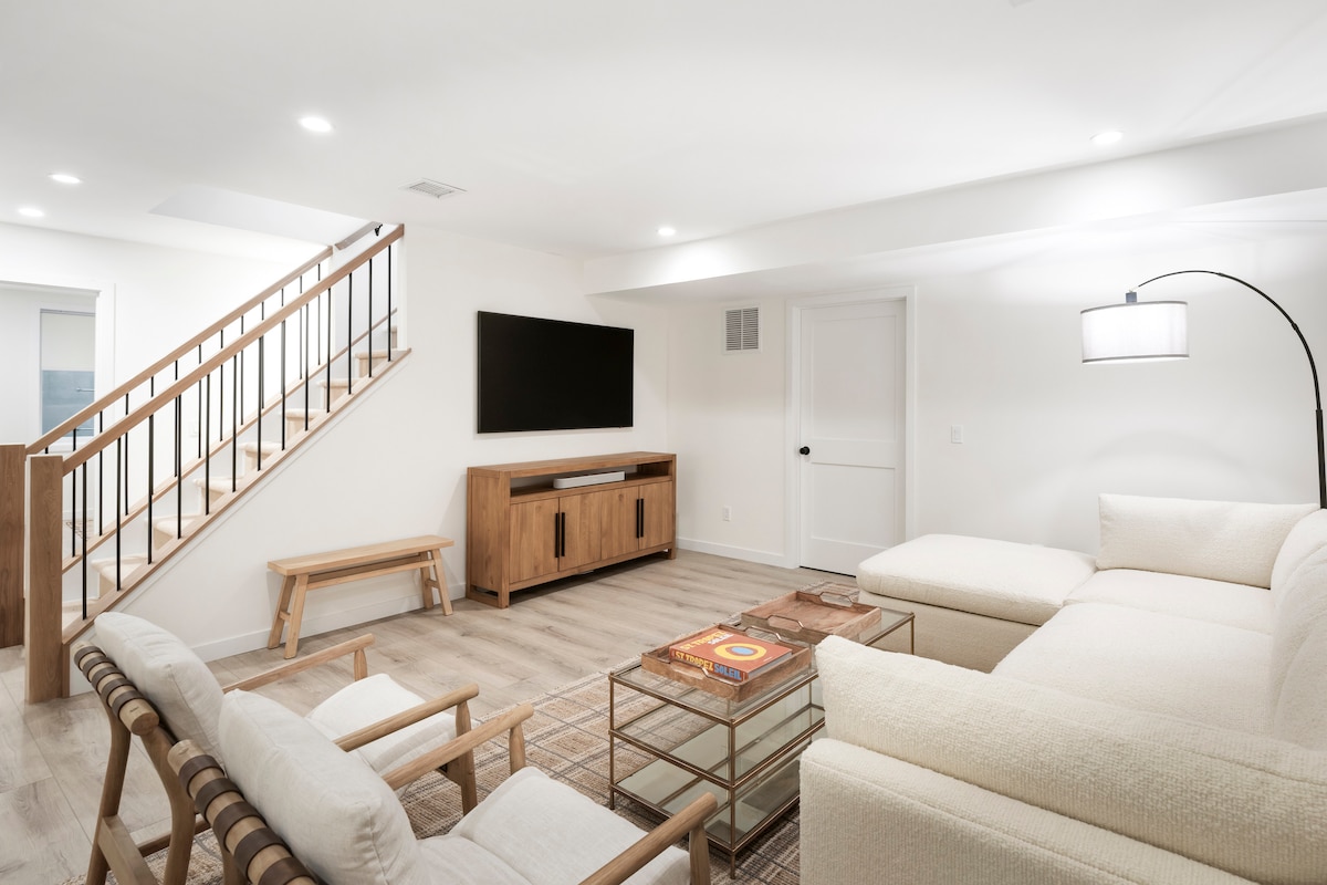 Juniper Lodge — view 3
