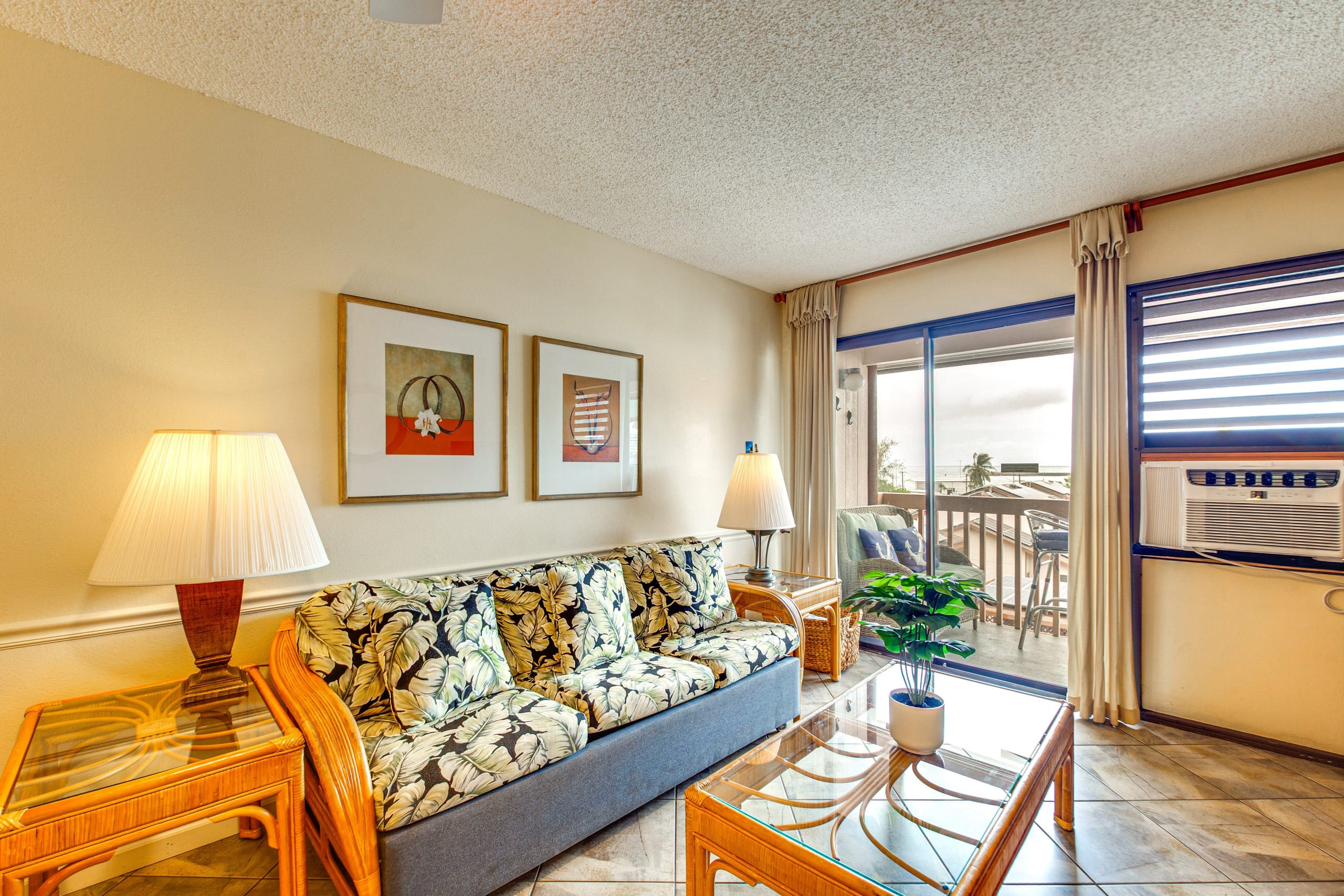 Townhouse in Lihue · ★4.74 · 2 bedrooms · 3 beds · 1.5 private baths - Image 1