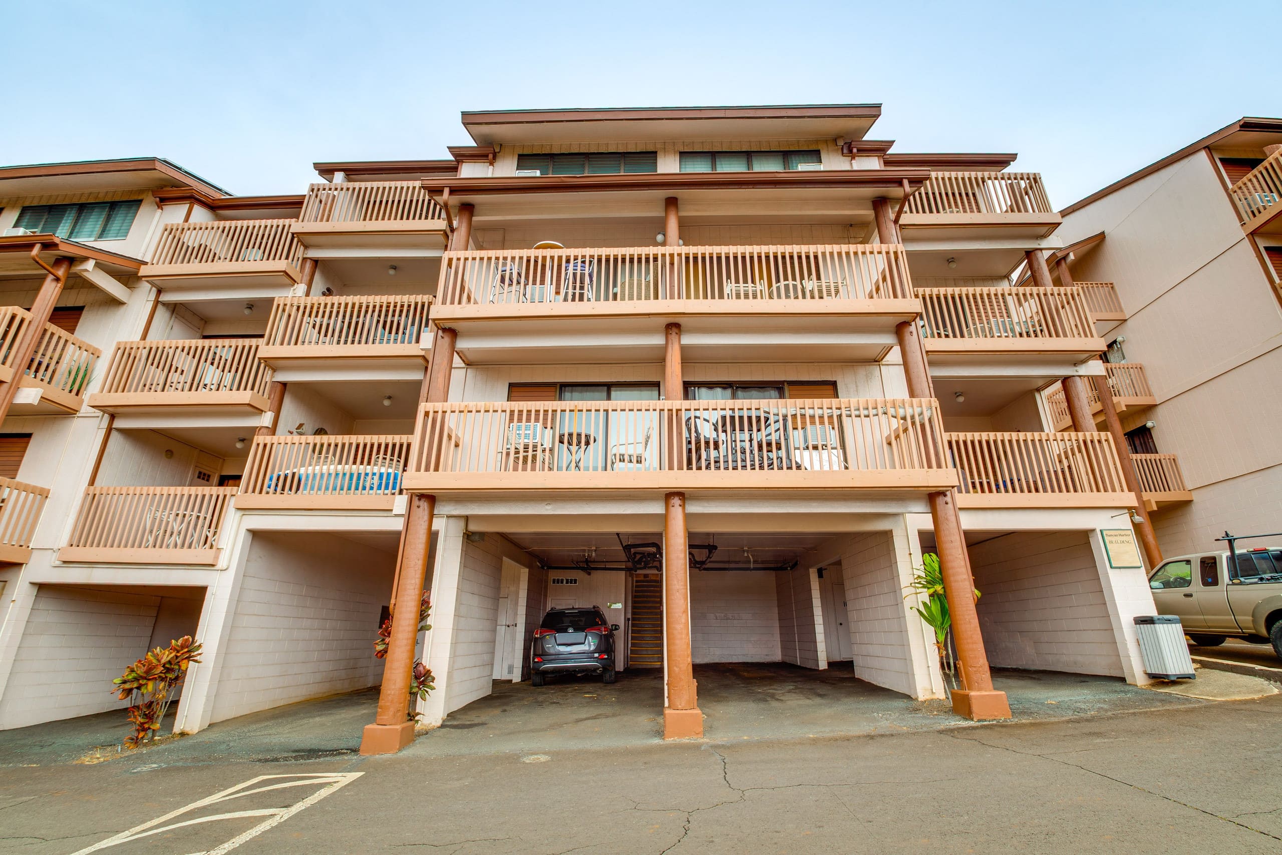 Townhouse in Lihue · ★4.74 · 2 bedrooms · 3 beds · 1.5 private baths - Image 29