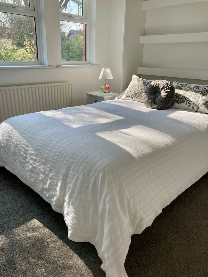 غرفة النوم 1