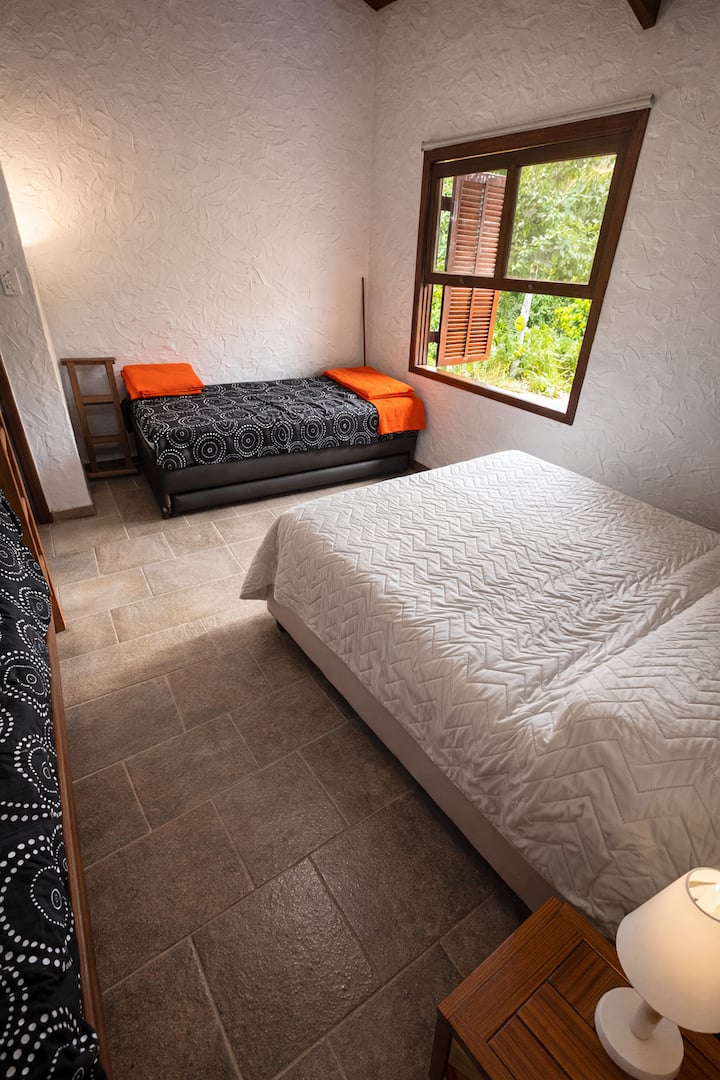 საძინებელი 2