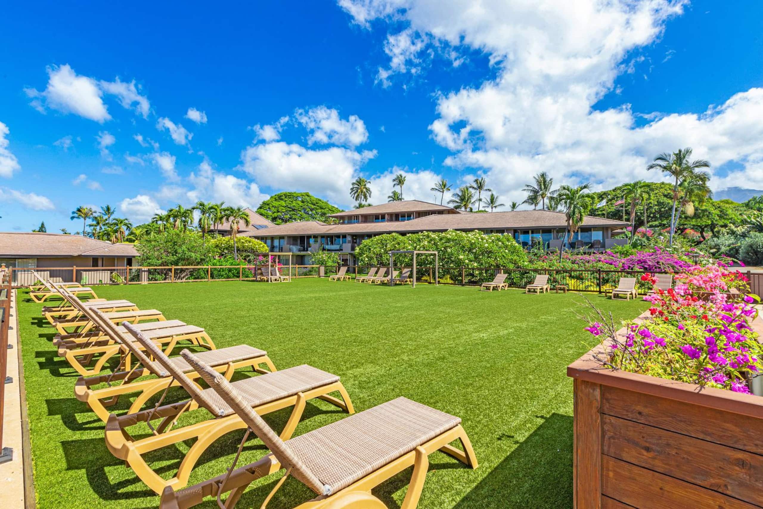 Condo in Lahaina · ★5.0 · 1 bedroom · 2 beds · 2 baths - Image 44