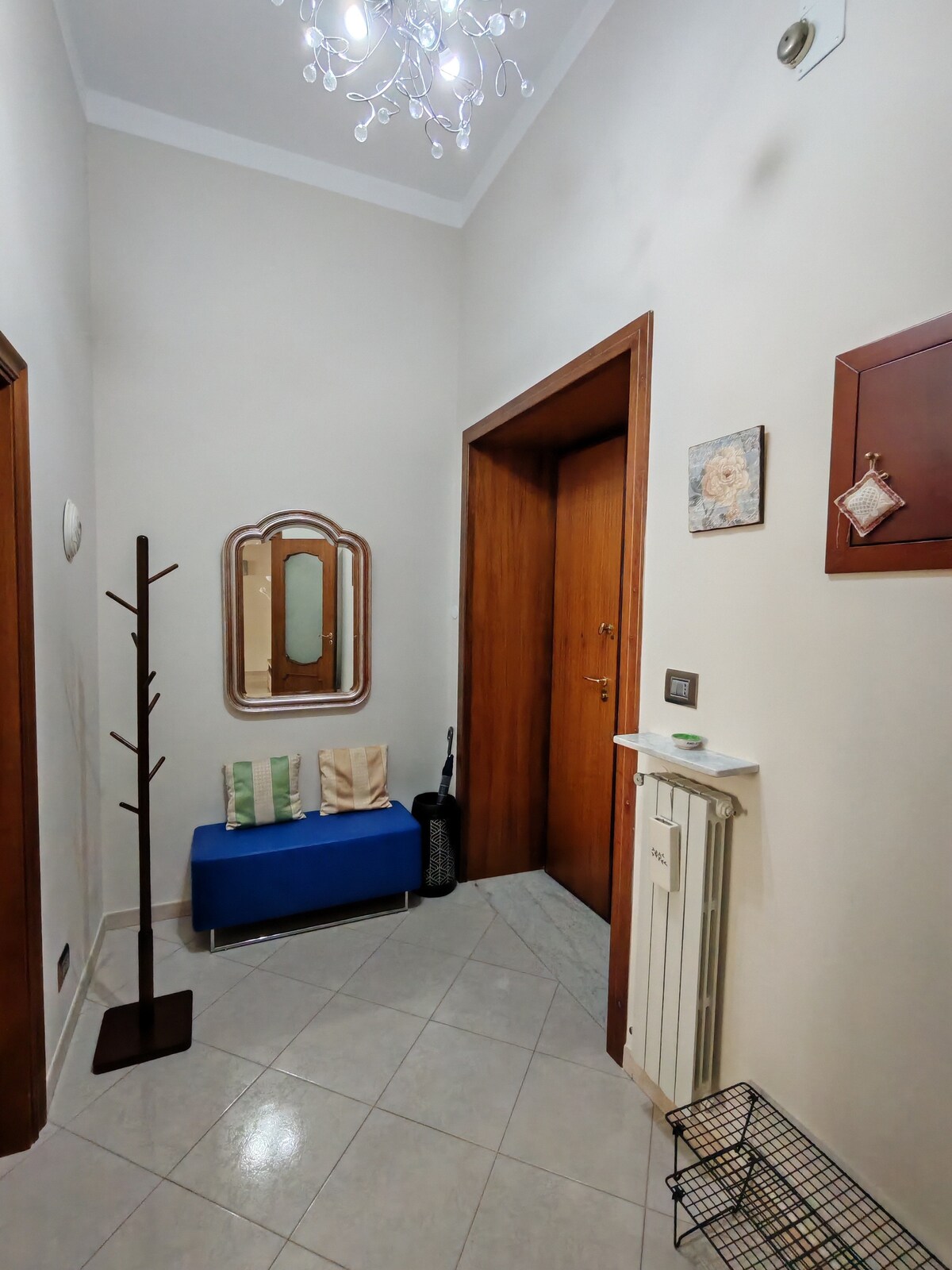Proprietà Airbnb di successo: Bellavista Salerno: large central apartment with sea view a Salerno