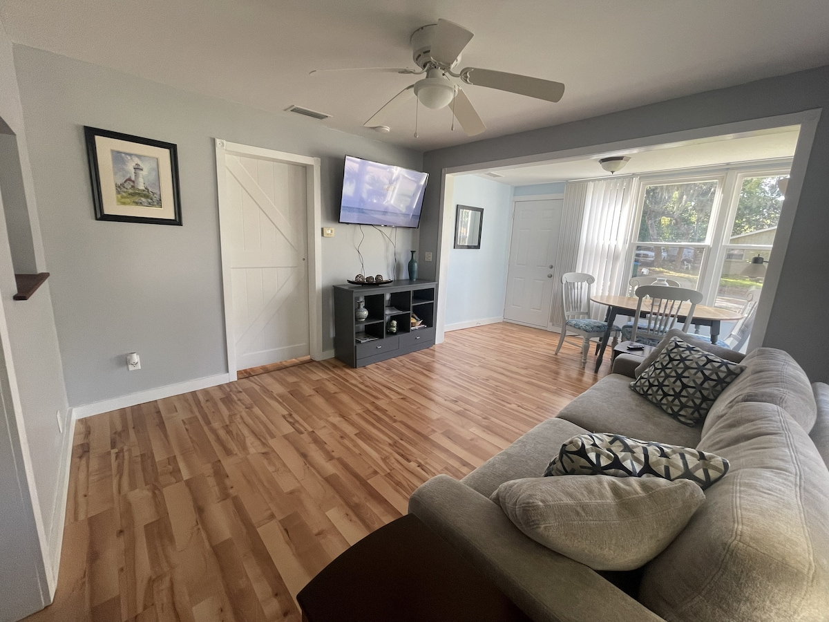 Charming Intracoastal Tiny House